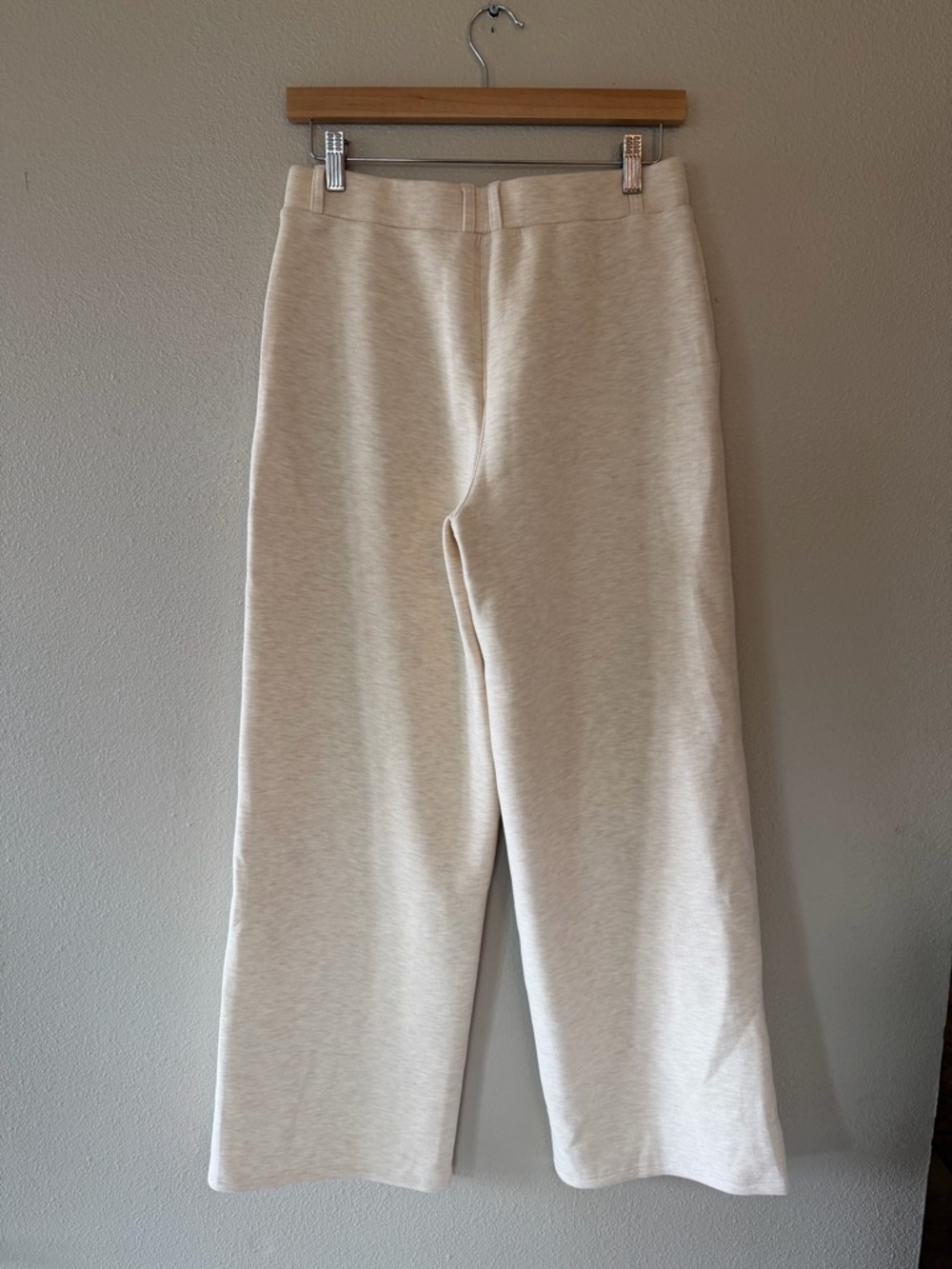 NWT OGL FuzzLuxe High Waist Relaxed Straight Leg Pull On Pant Cream Trousers M - Picture 8 of 8